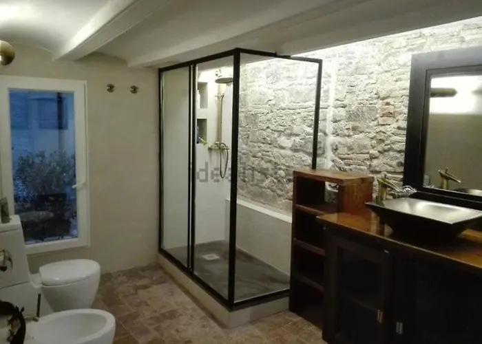 Grupos Hasta 8 En Plena Rambla De Cataluna *